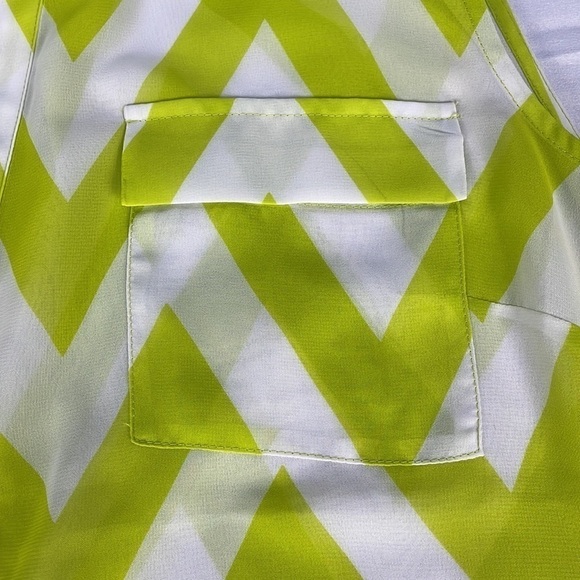NEW York & Company Lime Green and White Chevron Pattern Sleeveless Sheer Blouse - Picture 7 of 8
